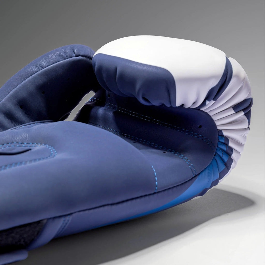 Venum Boxhandschuhe Hurricane, blau-weiss