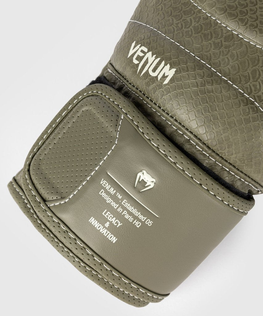 Venum Boxhandschuhe Impact Evo Scales, gruen