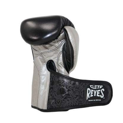 Cleto Reyes Boxhandschuhe High Precision, schwarz-silber