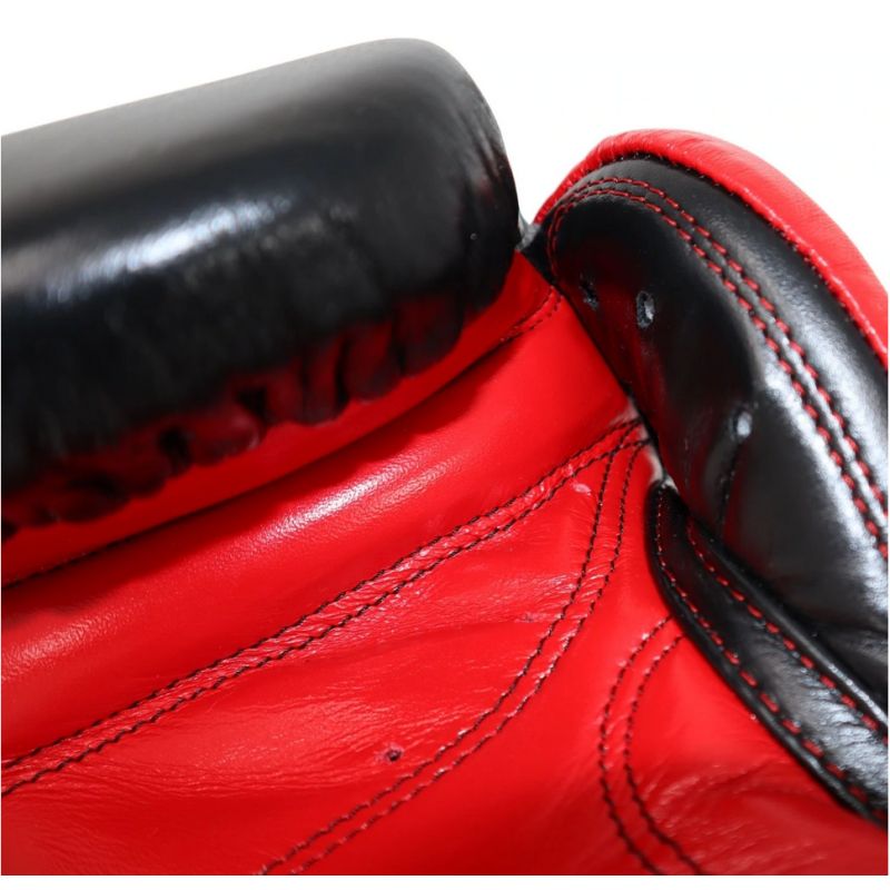 Cleto Reyes Boxhandschuhe High Precision, schwarz-rot
