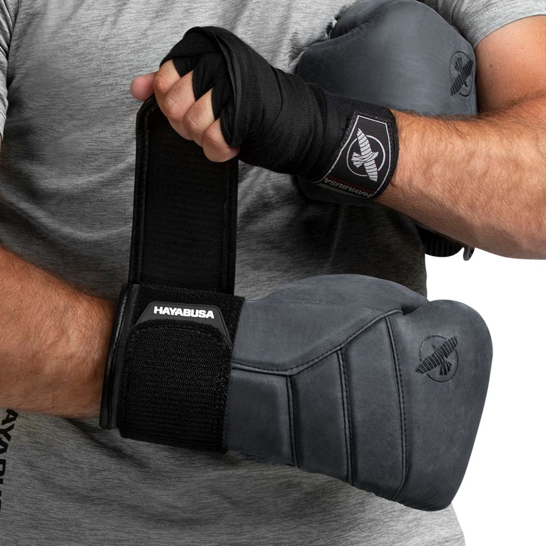 Hayabusa Boxhandschuhe T3 LX, schwarz