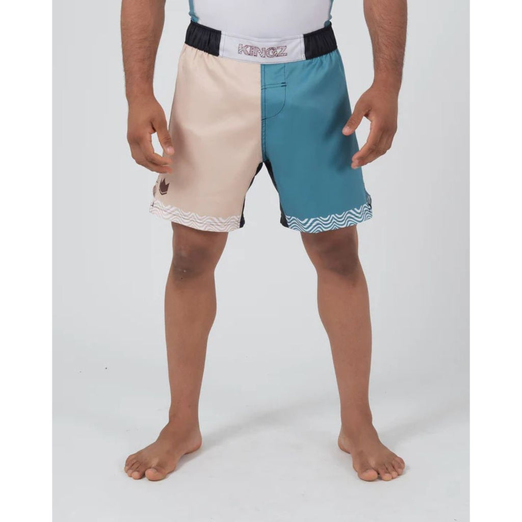Kingz Fight Shorts Flow Performance Series, mehrfarbig