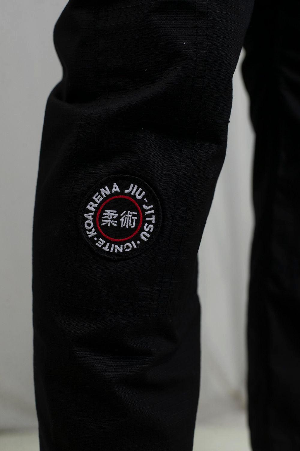 KOARENA Damen BJJ Gi Ignite, schwarz