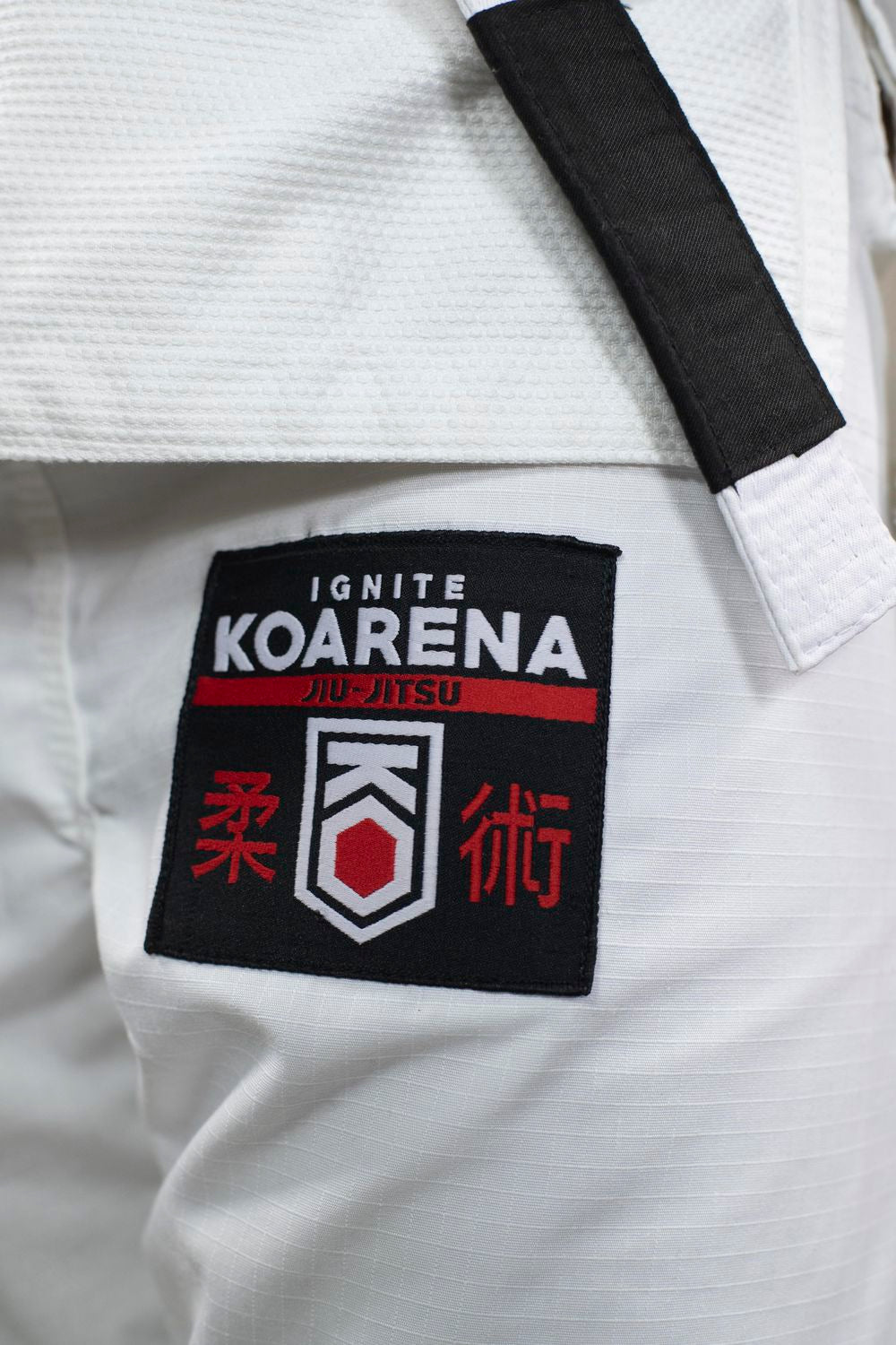 KOARENA Damen BJJ Gi Ignite, weiss
