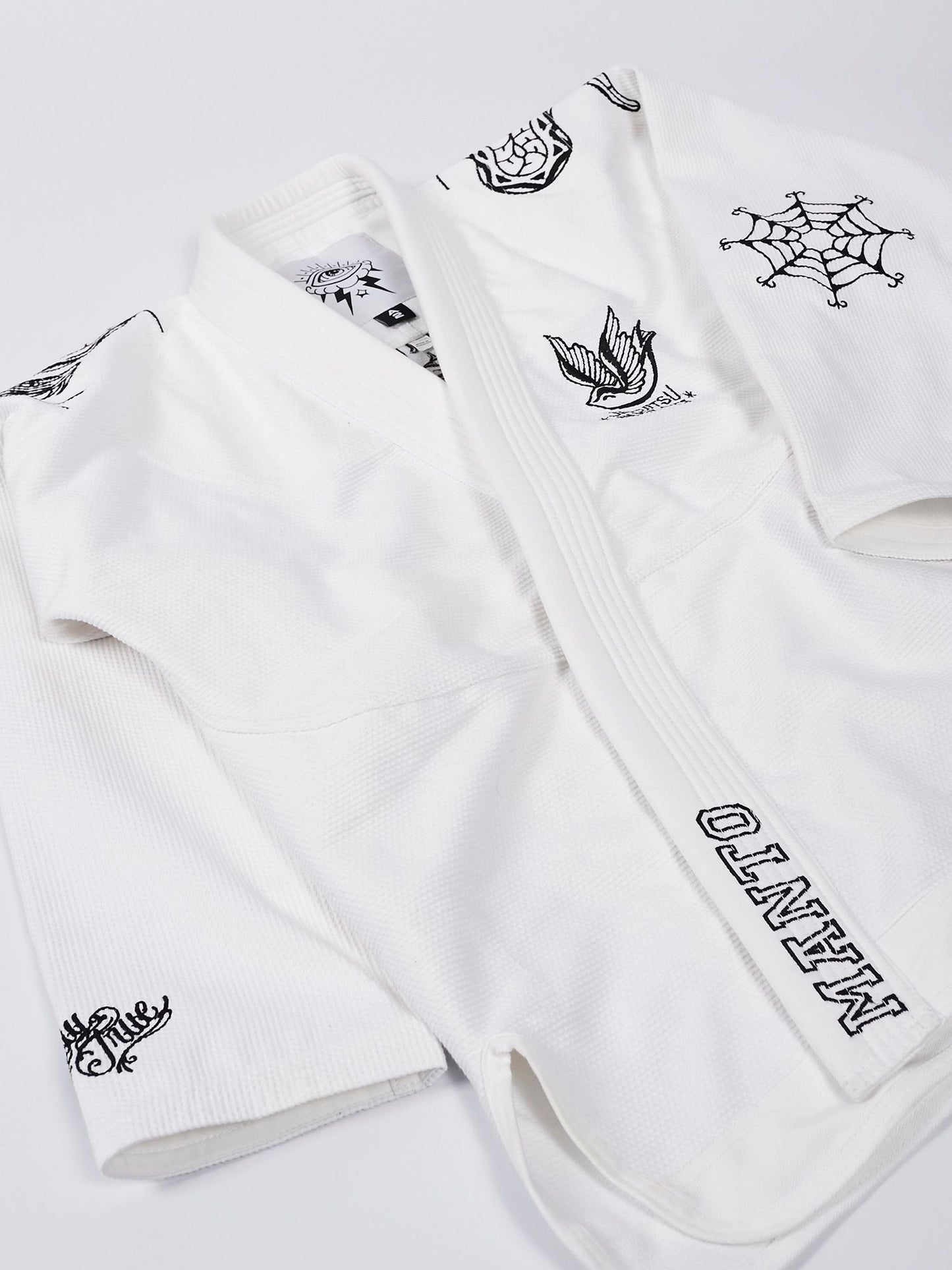 MANTO BJJ Gi Miko, weiss