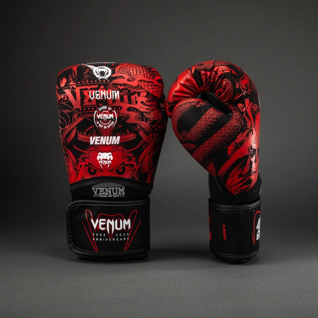 Venum Boxhandschuhe 20th Anniversary, schwarz-rot