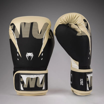 Venum Boxhandschuhe Adrenaline, schwarz-weiss