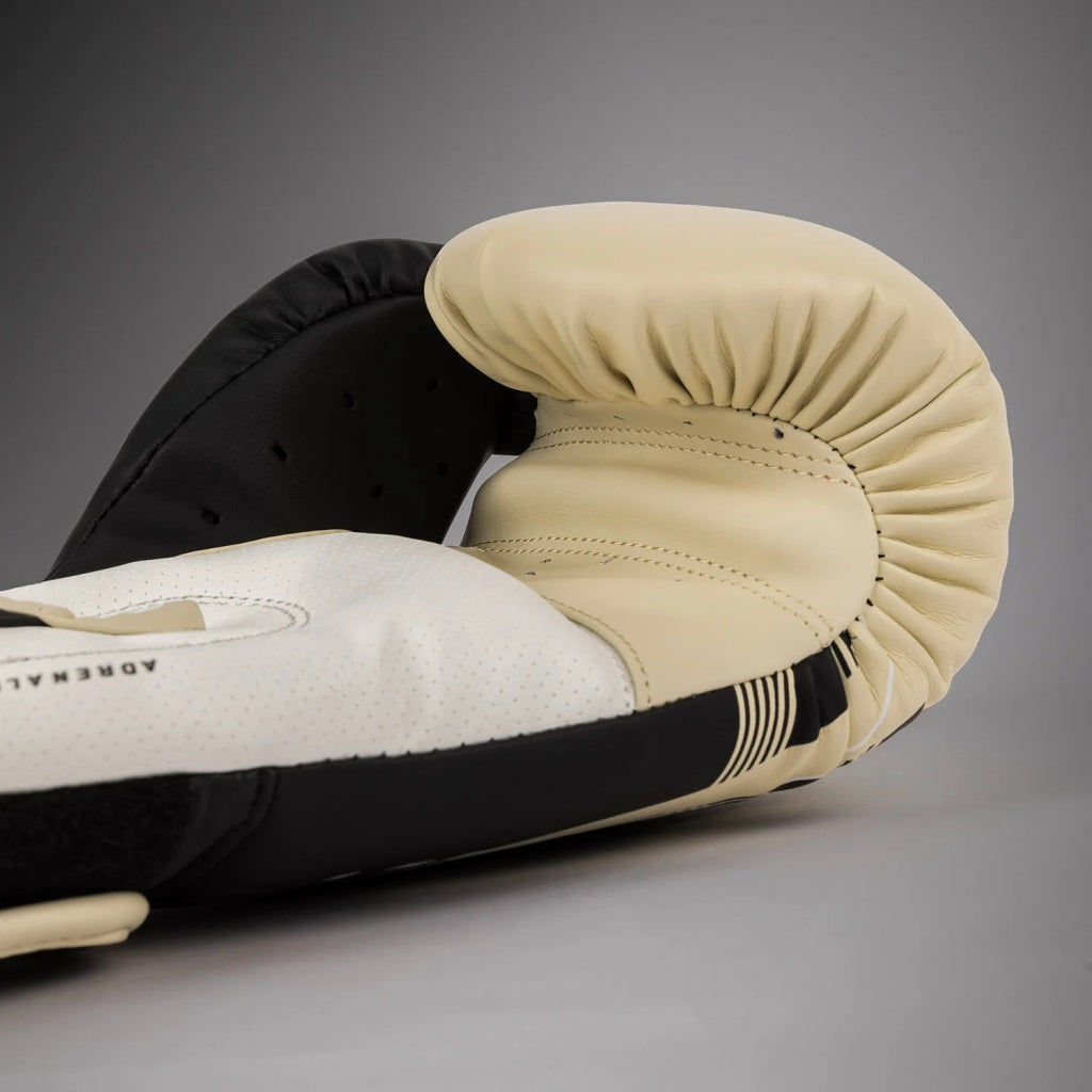 Venum Boxhandschuhe Adrenaline, schwarz-weiss