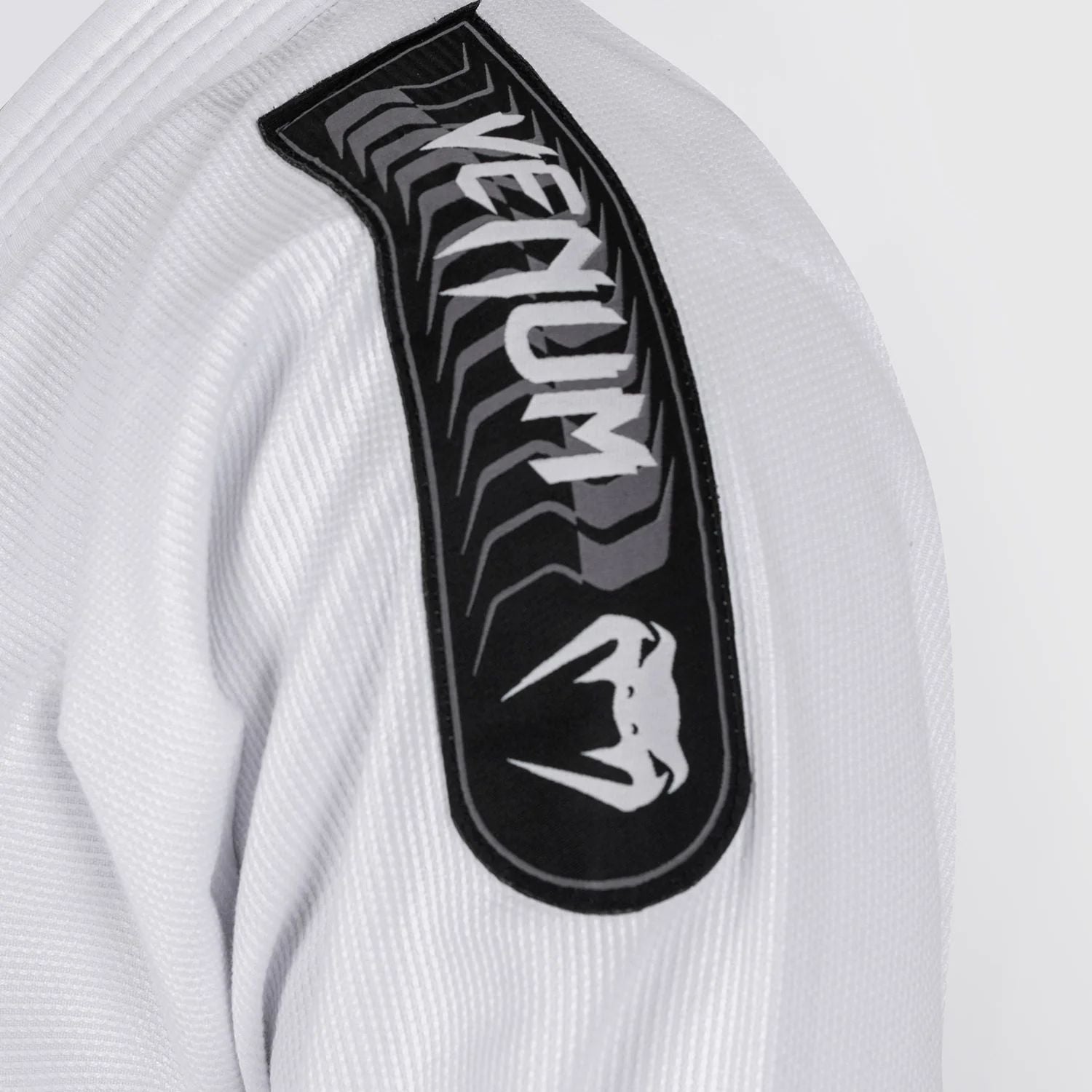Venum BJJ Gi First, weiss