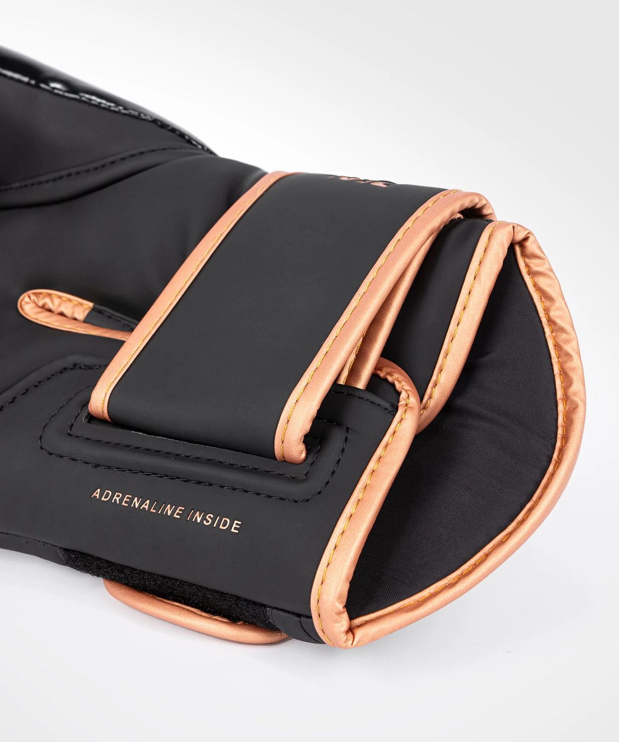 Venum Boxhandschuhe Challenger 4.0, schwarz-bronzefarben