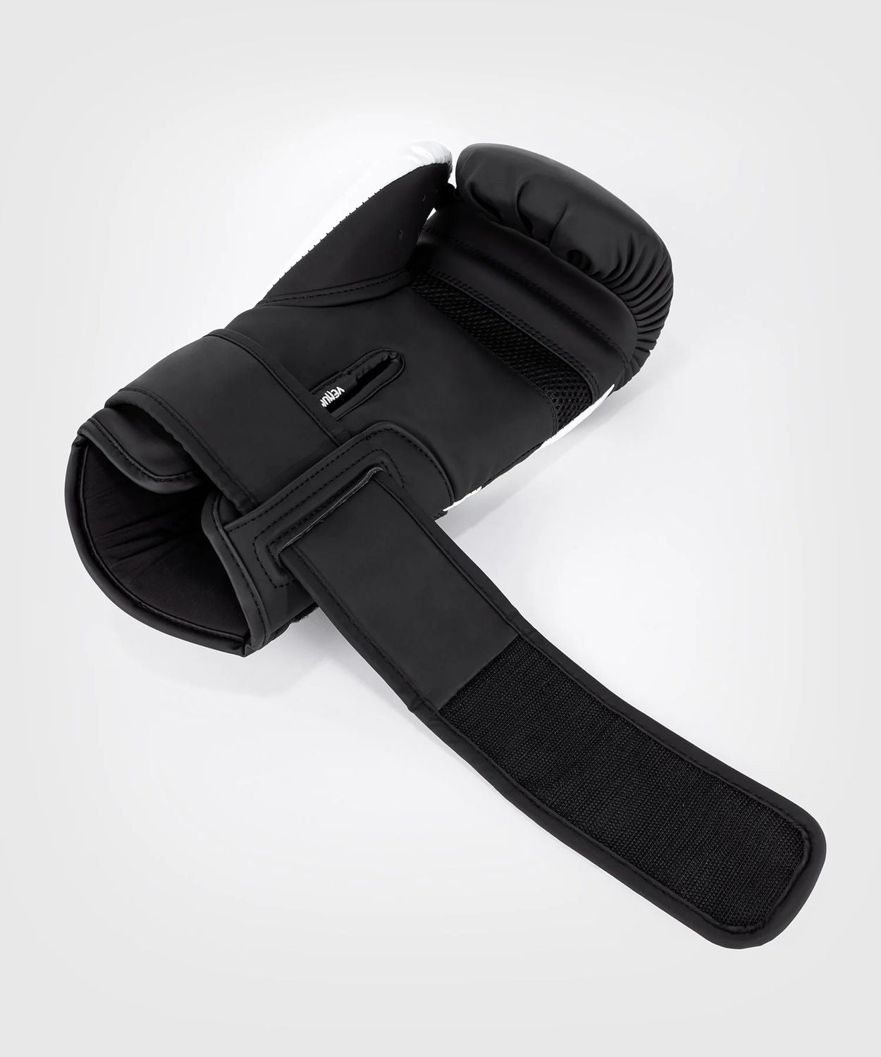 Venum Boxhandschuhe Challenger 4.0, schwarz-weiss