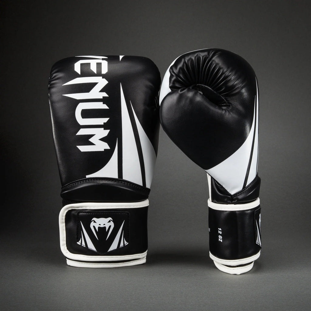 Venum Boxhandschuhe Challenger 2.5, schwarz-weiss