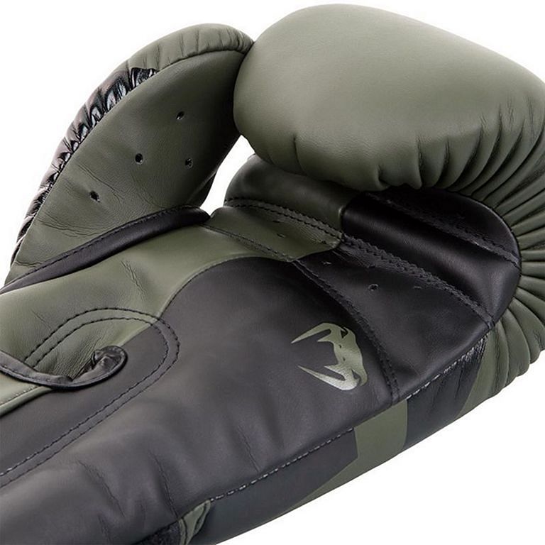Venum Boxhandschuhe Elite, gruen-schwarz