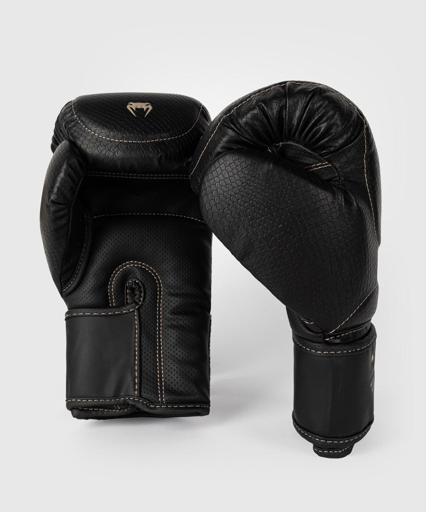 Venum Boxhandschuhe Impact Evo Scales, schwarz