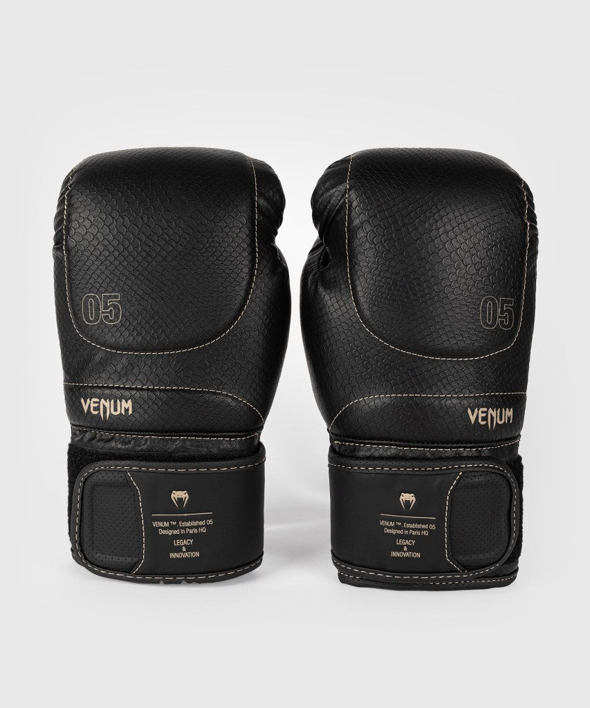 Venum Boxhandschuhe Impact Evo Scales, schwarz