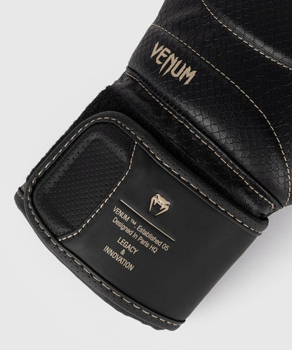 Venum Boxhandschuhe Impact Evo Scales, schwarz