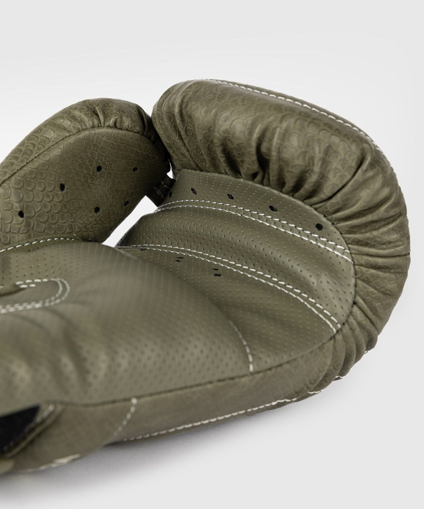 Venum Boxhandschuhe Impact Evo Scales, gruen
