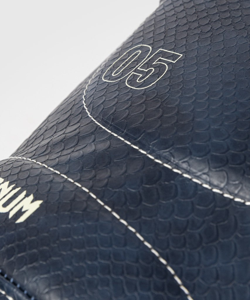 Venum Boxhandschuhe Impact Evo Scales, navy