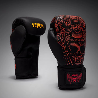 Venum Boxhandschuhe Quetzal Fury, schwarz-rot