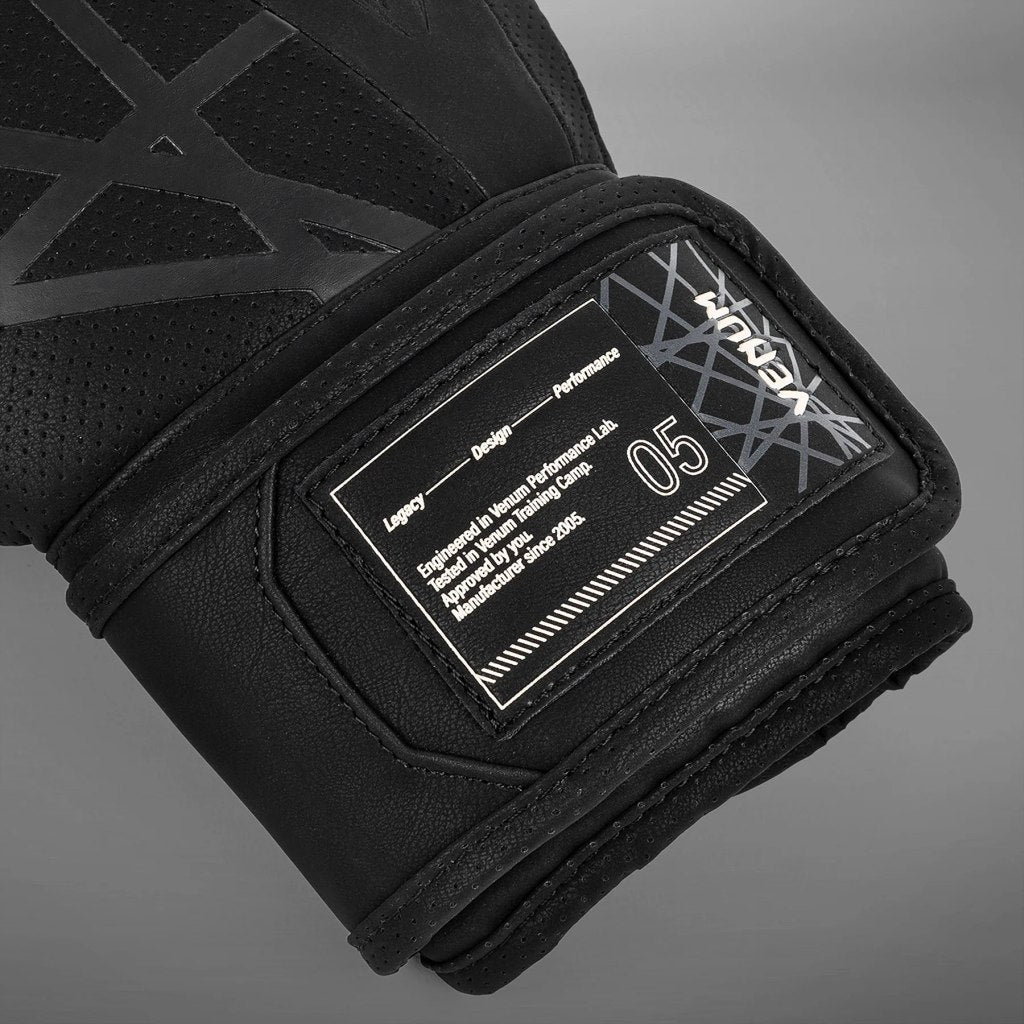Venum Boxhandschuhe Tecmo 2.0, schwarz