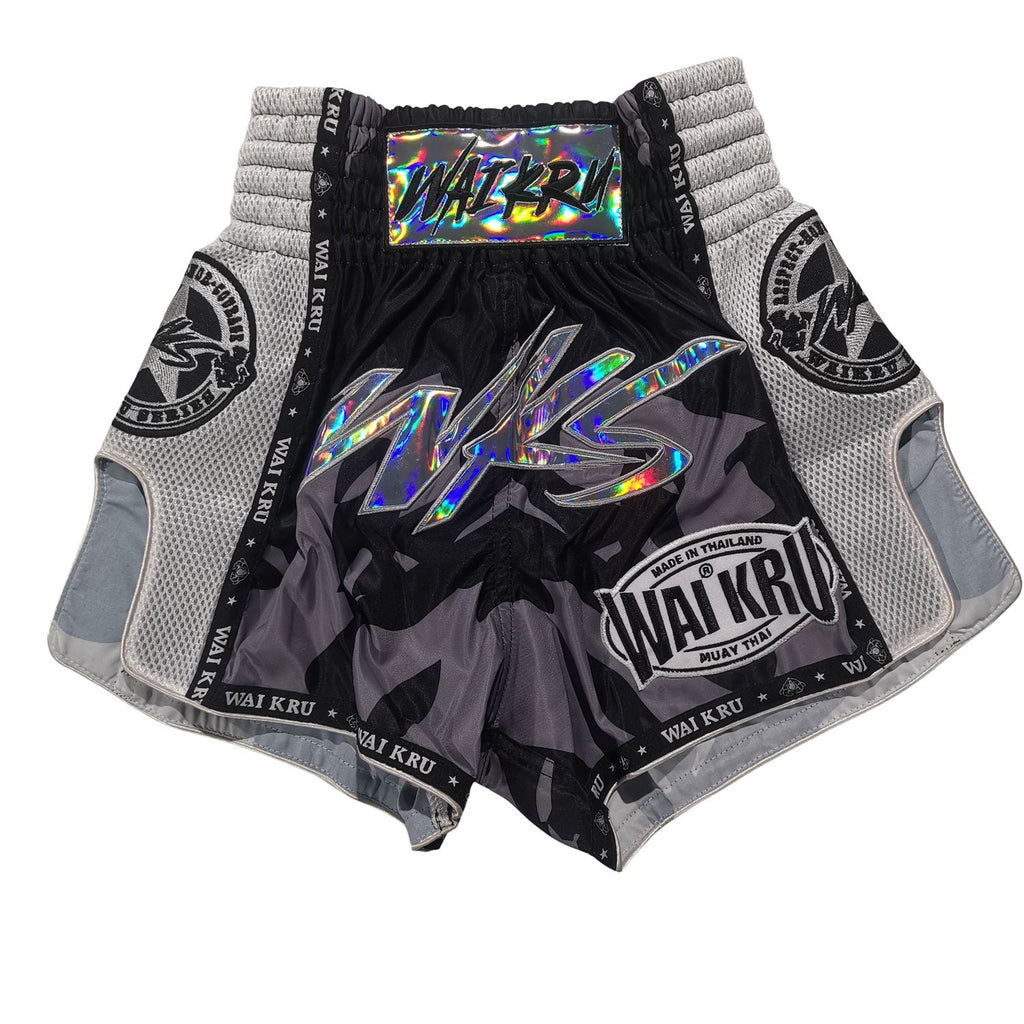 Wai Kru Muay Thai Shorts SUB-14, schwarz-weiss